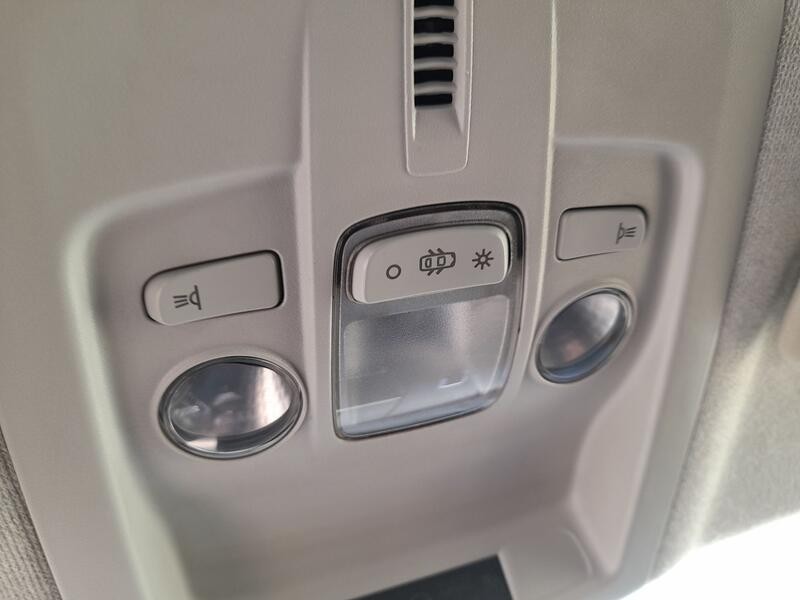 Recambio de luz interior para citroën c4 cactus 1.2 vti 82 referencia OEM IAM 96781445ZD  