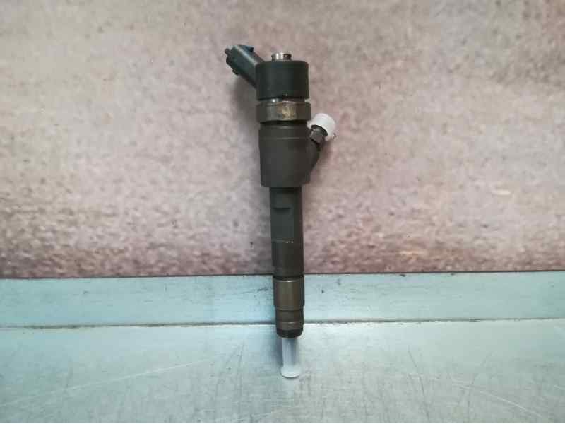 Recambio de inyector para renault megane ii berlina 5p dynamique referencia OEM IAM H82606383 0445110280 BOSCH