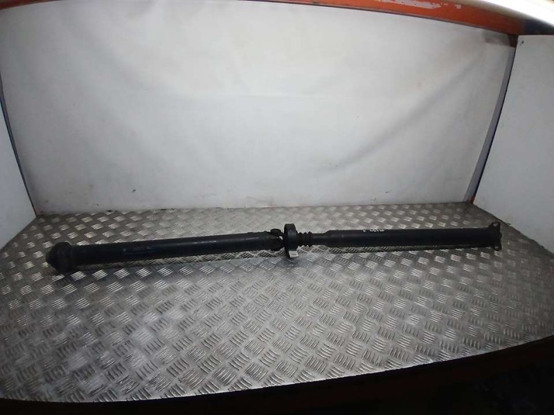 Recambio de transmision central para bmw serie 1 lim. 5-trg. (f20) 116d referencia OEM IAM 864183503 72883810 TRASERA