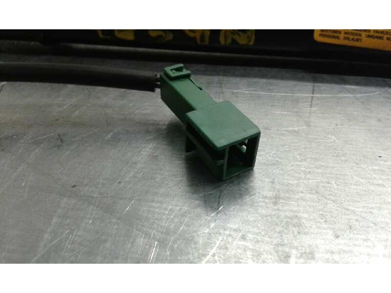 Recambio de pretensor airbag izquierdo para opel astra g berlina 1.7 16v cdti cat (z 17 dtl / lrb) referencia OEM IAM   