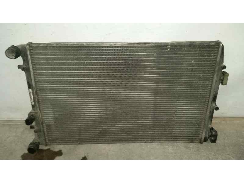 Recambio de radiador agua para volkswagen polo (9n1) highline referencia OEM IAM   