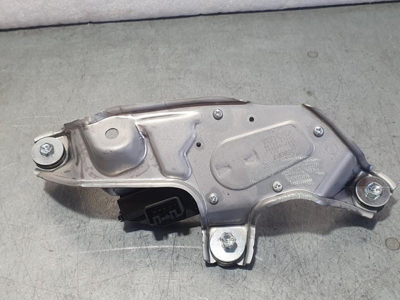 Recambio de motor limpia trasero para toyota prius+ advance referencia OEM IAM 2596002340  DENSO