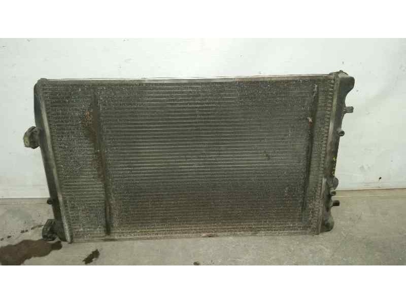 Recambio de radiador agua para volkswagen polo (9n1) highline referencia OEM IAM   