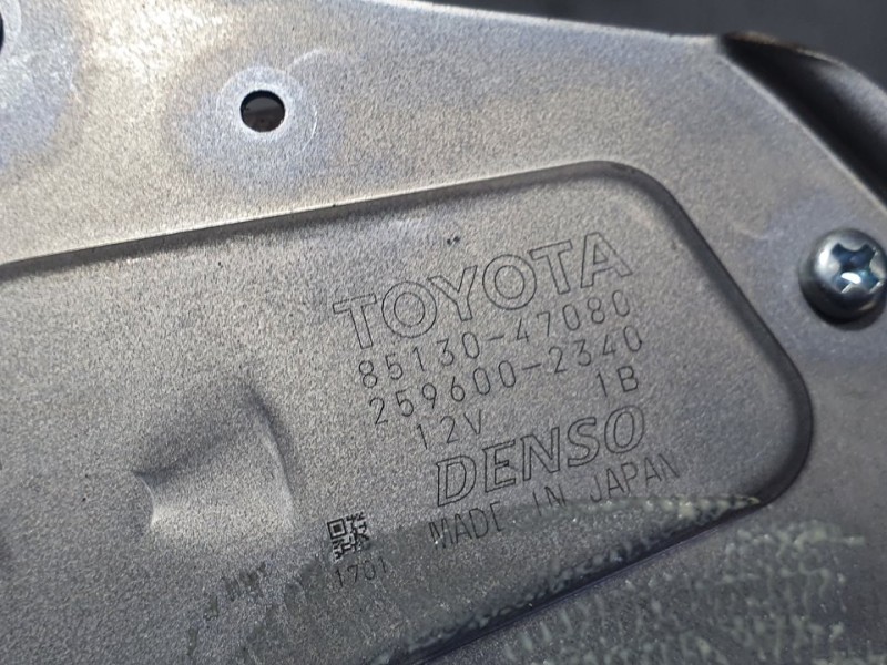 Recambio de motor limpia trasero para toyota prius+ advance referencia OEM IAM 2596002340  DENSO