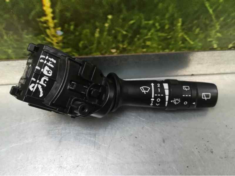 Recambio de mando limpia para kia rio basic referencia OEM IAM 202008910  