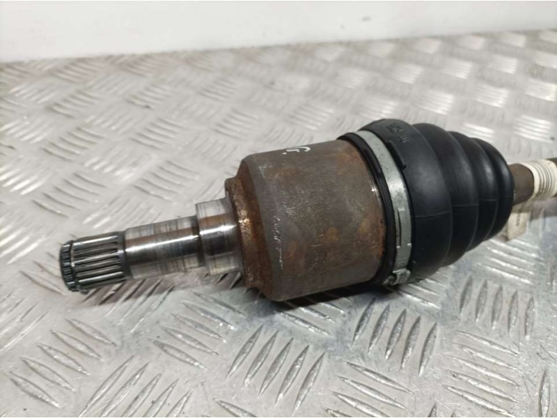 Recambio de transmision delantera derecha para alfa romeo mito (145) junior referencia OEM IAM 55700559  