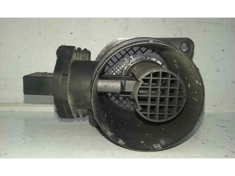 Recambio de caudalimetro para volkswagen polo (9n1) highline referencia OEM IAM 0281002531 038906461B BOSCH