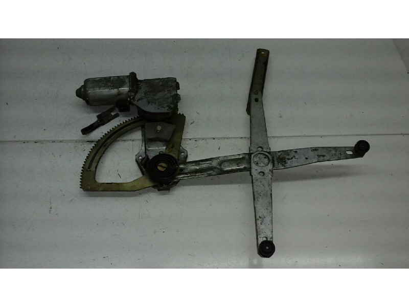 Recambio de elevalunas delantero izquierdo para ford sierra berlina cl referencia OEM IAM  2 PINS ELECTRICO