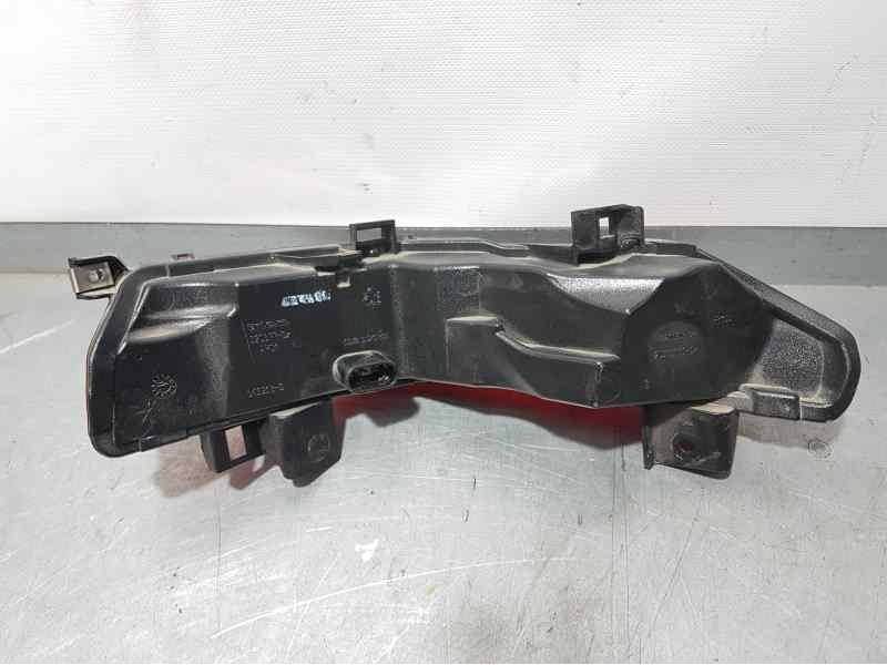 Recambio de piloto trasero izquierdo para piaggio (vespa) mp3 300ie sport lt referencia OEM IAM   