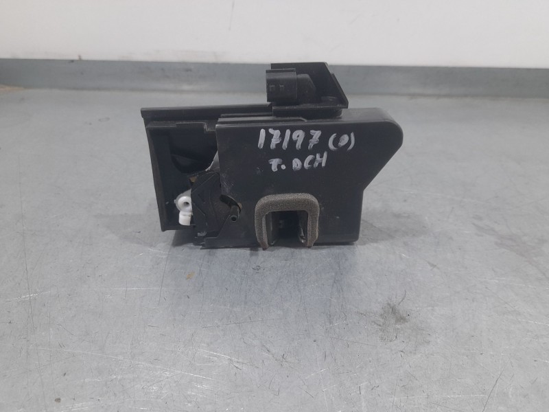 Recambio de cerradura puerta trasera derecha para dacia sandero iii 1.0 tce 90 eco-g referencia OEM IAM 825020994RB C2A010325 