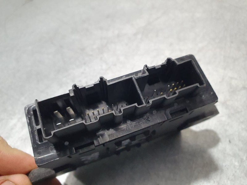 Recambio de modulo electronico para ford fiesta (ce1) st-line referencia OEM IAM LU5T14B531AC FOMOCO DEL IZQ