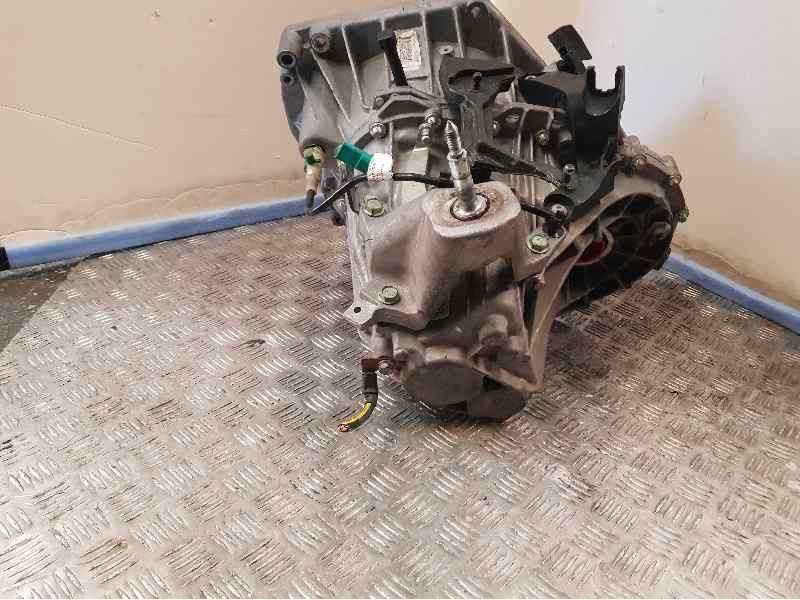 Recambio de caja cambios para nissan qashqai (j11) acenta referencia OEM IAM TL4137 B038736 6VELOCIDADES