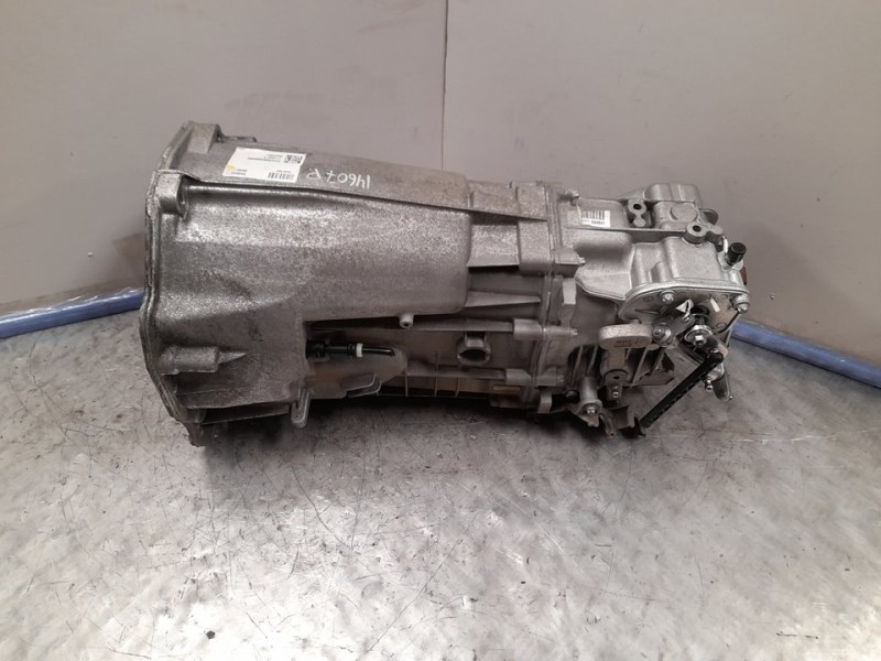 Recambio de caja cambios para volkswagen crafter caja cerrada caja cerrada 35, batalla mediana referencia OEM IAM 711685 0093987