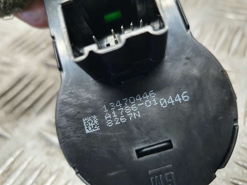 Recambio de mando luces para opel corsa e selective referencia OEM IAM 13470446 A178601 