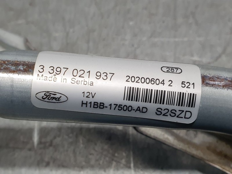 Recambio de motor limpia delantero para ford fiesta (ce1) titanium referencia OEM IAM H1BB17500AD 3397021937 BOSCH