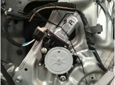 Recambio de elevalunas delantero derecho para kia carnival 2.9 crdi vgt ex i referencia OEM IAM 824604D000 ELECTRICO 2 PINS