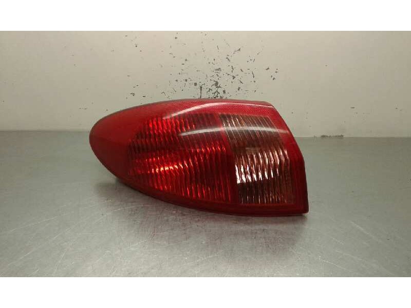Recambio de piloto trasero izquierdo para alfa romeo 147 (190) 1.6 t.spark distinctive referencia OEM IAM 0046556346  EXTERIOR