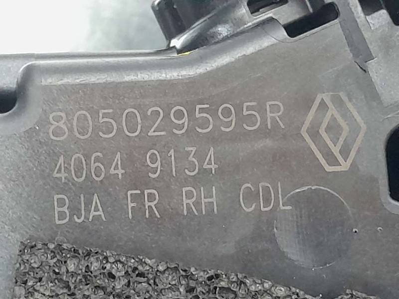 Recambio de cerradura puerta delantera derecha para renault clio v edition one referencia OEM IAM 805029595R  4 PINES