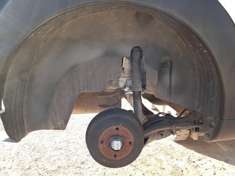 Recambio de plastico pase rueda tras. dch. para citroën c4 cactus 1.2 vti 82 referencia OEM IAM 9801624280  