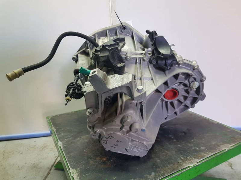 Recambio de caja cambios para renault scenic iii dynamique referencia OEM IAM TL4018 S110110 6VELOCIDADES