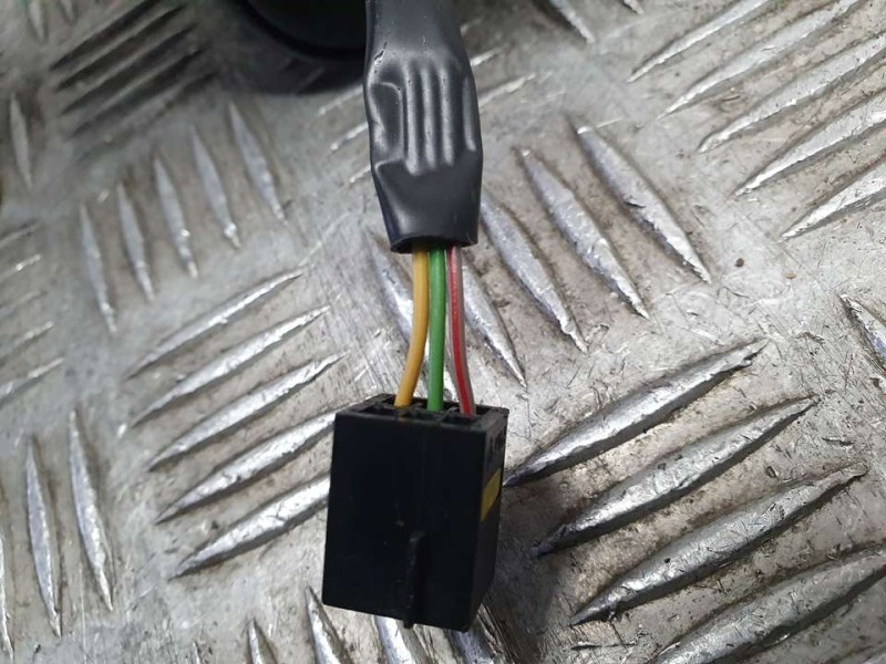 Recambio de retrovisor derecho para opel corsa e selective referencia OEM IAM 468435664  ELECTRICO 3 CABLES