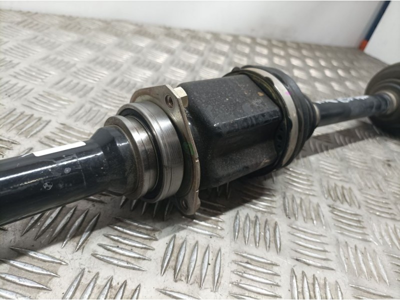 Recambio de transmision delantera derecha para jeep compass ii sport 4x2 referencia OEM IAM P68287867SS  