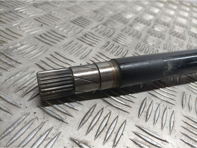 Recambio de transmision delantera derecha para jeep compass ii sport 4x2 referencia OEM IAM P68287867SS  