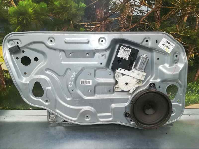 Recambio de elevalunas delantero izquierdo para volvo s40 berlina 1.6 d kinetic referencia OEM IAM  0764051 ELECTRICO , BROSE