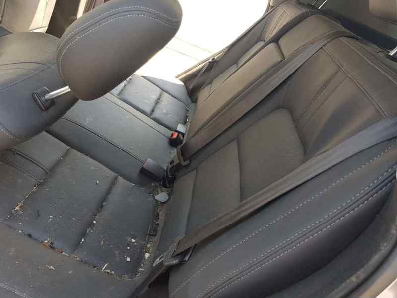 Recambio de asientos traseros para dr 4.0 ev referencia OEM IAM   