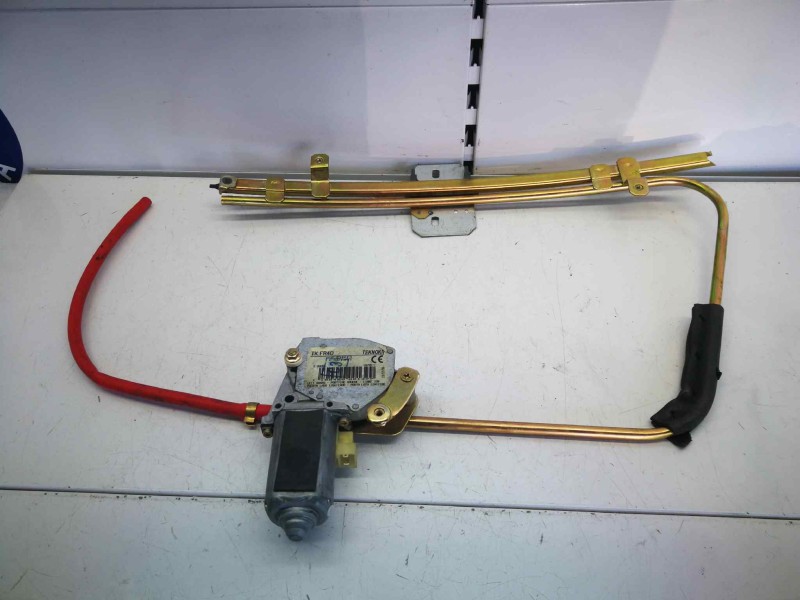 Recambio de elevalunas delantero izquierdo para ford escort berlina c referencia OEM IAM   DOS PINS