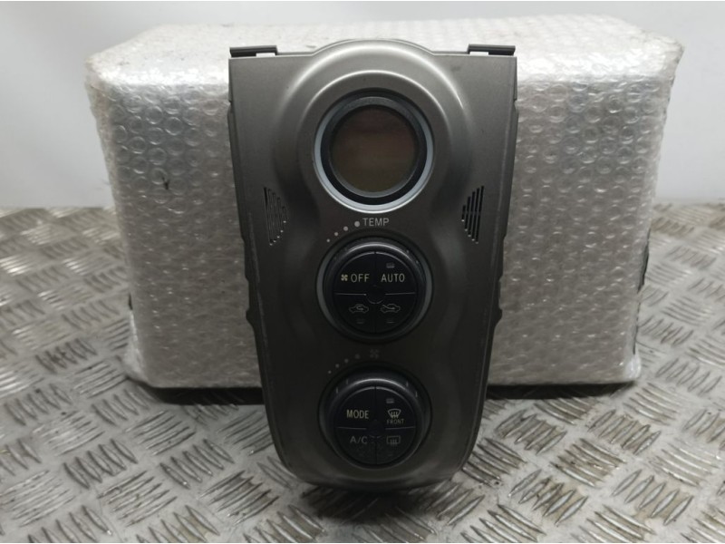 Recambio de mando climatizador para toyota yaris active referencia OEM IAM 559360D020  758909