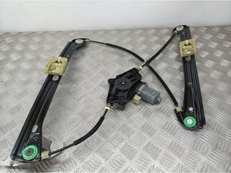 Recambio de elevalunas delantero izquierdo para volkswagen golf vii lim. (bq1) advance referencia OEM IAM 5G4837461H C03532105 E