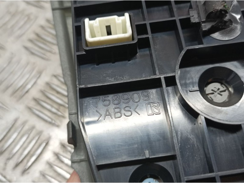 Recambio de mando climatizador para toyota yaris active referencia OEM IAM 559360D020  758909