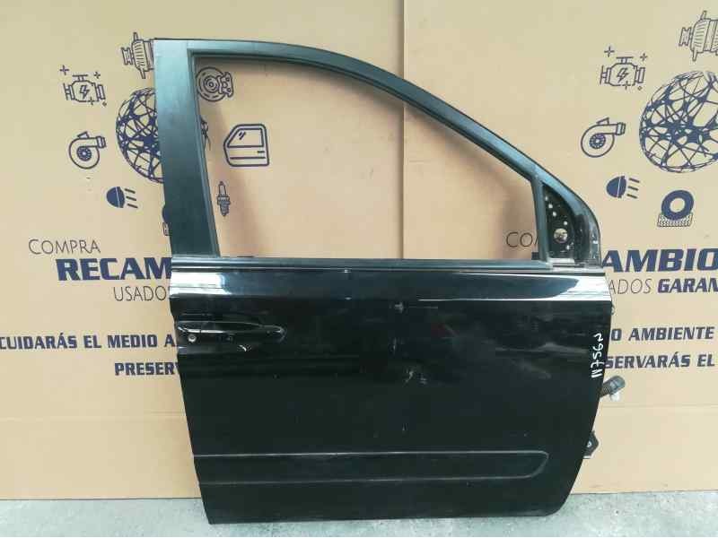Recambio de puerta delantera derecha para kia carnival 2.9 crdi vgt ex i referencia OEM IAM   TOCADA