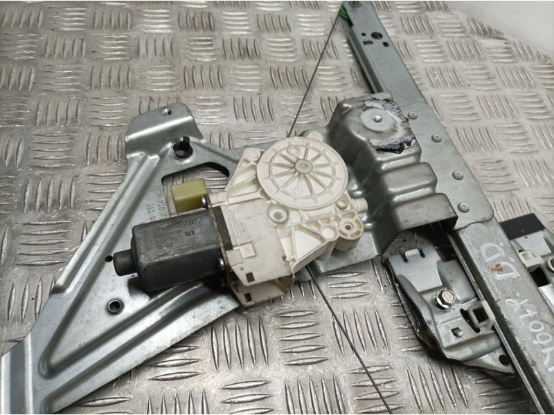 Recambio de elevalunas delantero derecho para volkswagen crafter caja cerrada caja cerrada 35, batalla mediana referencia OEM IA