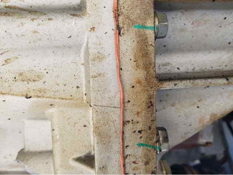 Recambio de caja cambios para dr 4.0 ev referencia OEM IAM   SOPORTE ROTO TOCADA