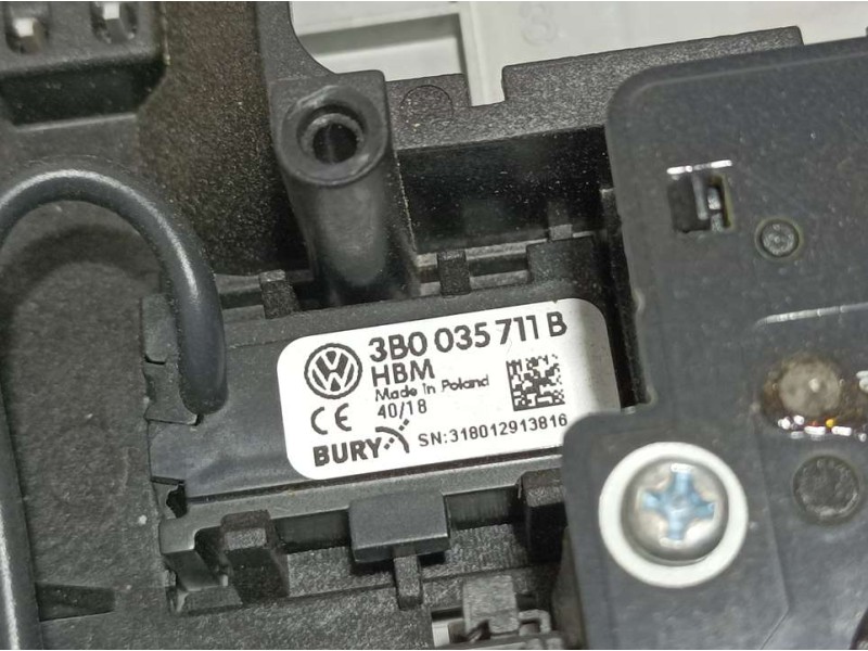 Recambio de luz interior para volkswagen golf vii lim. (bq1) advance referencia OEM IAM 3B0035711B 5G0868837 