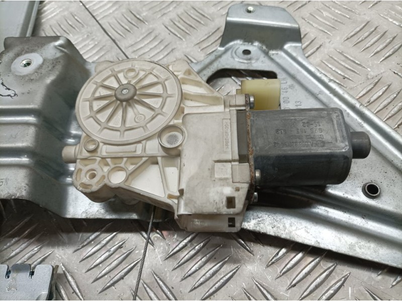 Recambio de elevalunas delantero izquierdo para volkswagen crafter caja cerrada caja cerrada 35, batalla mediana referencia OEM 