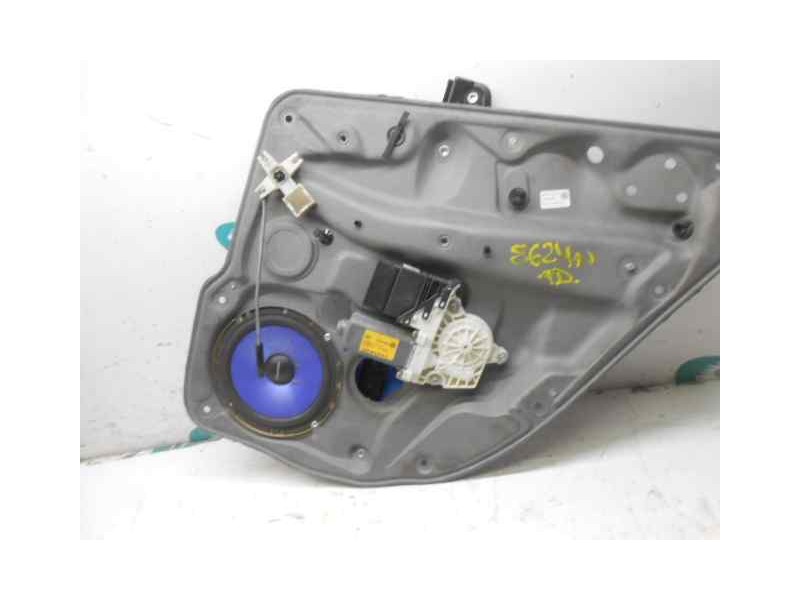 Recambio de elevalunas trasero derecho para volkswagen bora berlina (1j2) conceptline referencia OEM IAM   18 PINS