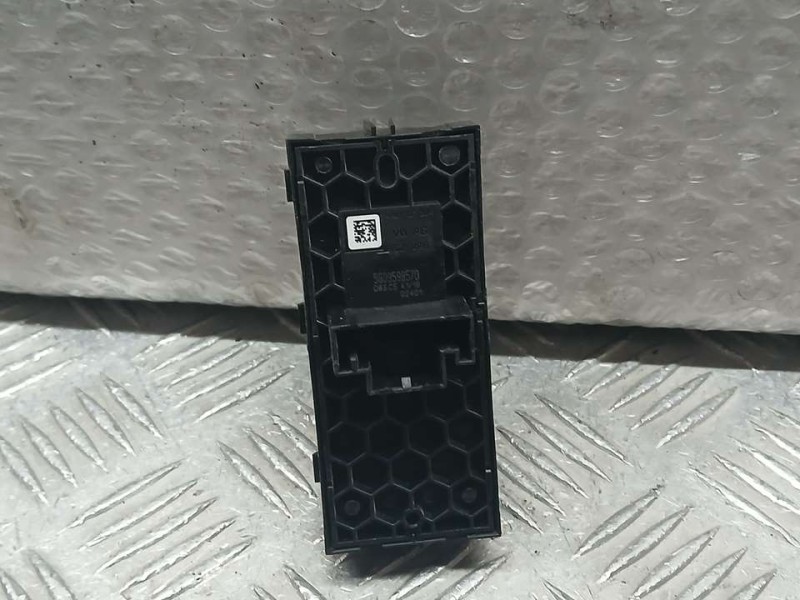Recambio de mando elevalunas delantero izquierdo para volkswagen golf vii lim. (bq1) advance referencia OEM IAM 5G0959857EWZU  