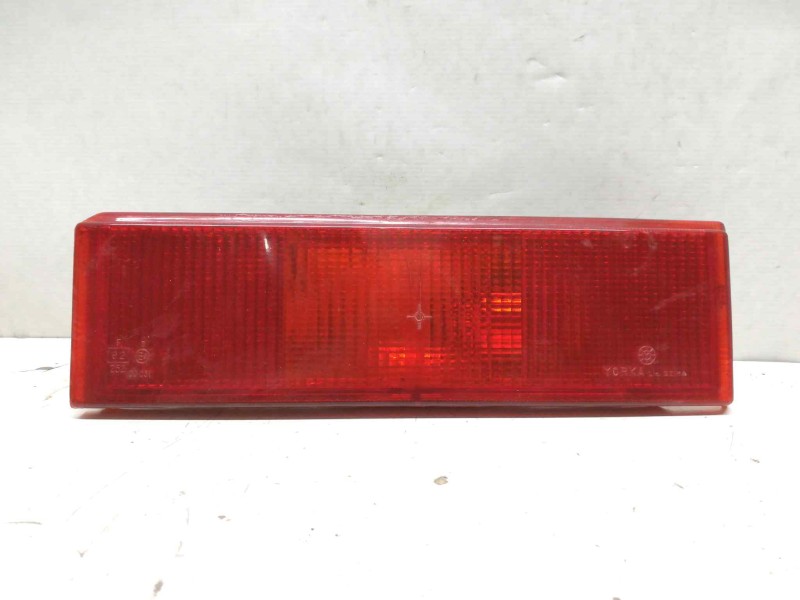 Recambio de faro antiniebla trasero izquierdo para renault r 11 referencia OEM IAM   