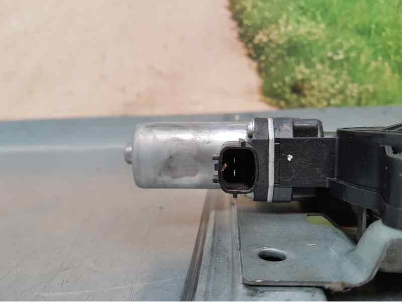 Recambio de elevalunas delantero izquierdo para renault clio iv technofeel referencia OEM IAM 9030318C 9030318C ELECTRICO