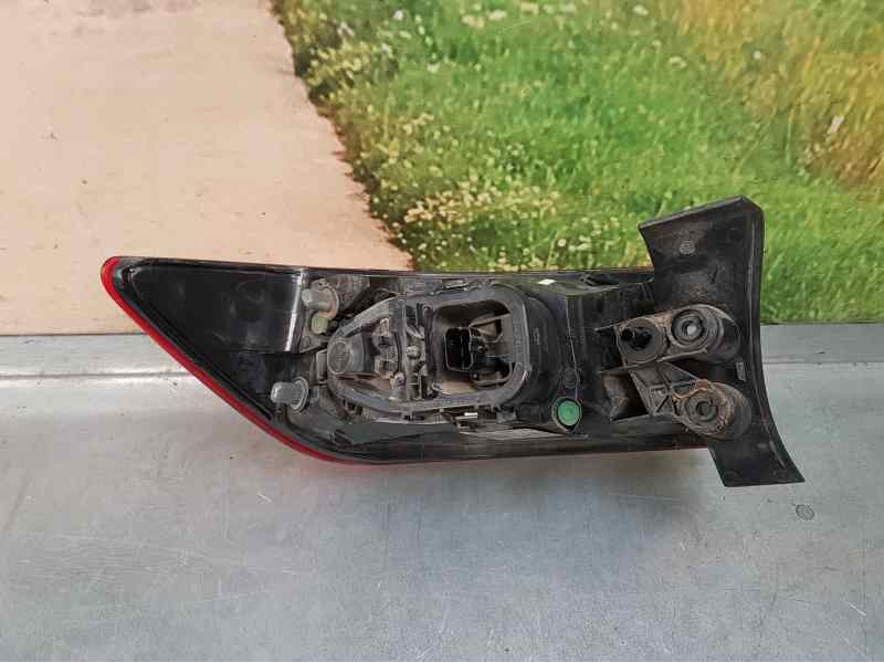 Recambio de piloto trasero derecho para renault clio iv technofeel referencia OEM IAM 265506608R  EXTERIOR , ROZADO