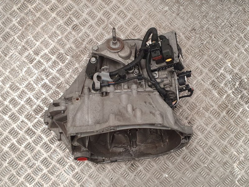 Recambio de caja cambios para citroën c4 berlina collection referencia OEM IAM 20DS25  AUTOMATICA