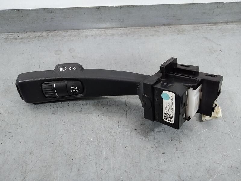 Recambio de mando luces y limpia para volvo v40 hatchback (525) d3 referencia OEM IAM 31327904  