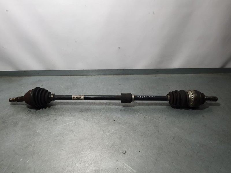 Recambio de transmision delantera derecha para opel astra j lim. sport referencia OEM IAM 13250861  