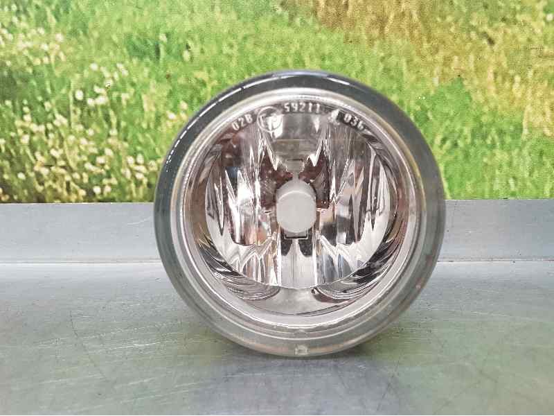 Recambio de faro antiniebla derecho para citroën c3 1.4 sx plus referencia OEM IAM 9648947780  