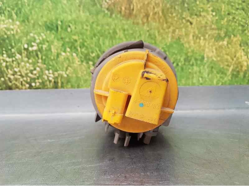 Recambio de faro antiniebla derecho para citroën c3 1.4 sx plus referencia OEM IAM 9648947780  