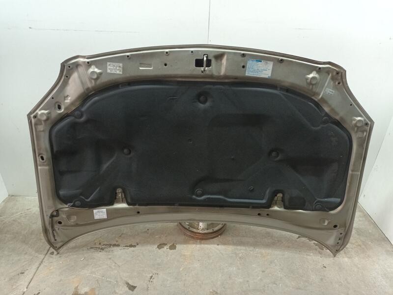 Recambio de capot para toyota avensis wagon (t25) 2.0 d4-d sol referencia OEM IAM 5330105030  