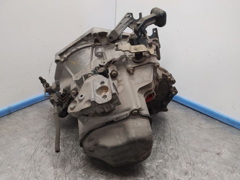 Recambio de caja cambios para citroën c3 1.4 sx plus referencia OEM IAM 20CP15 0000208 5VELOCIDADES